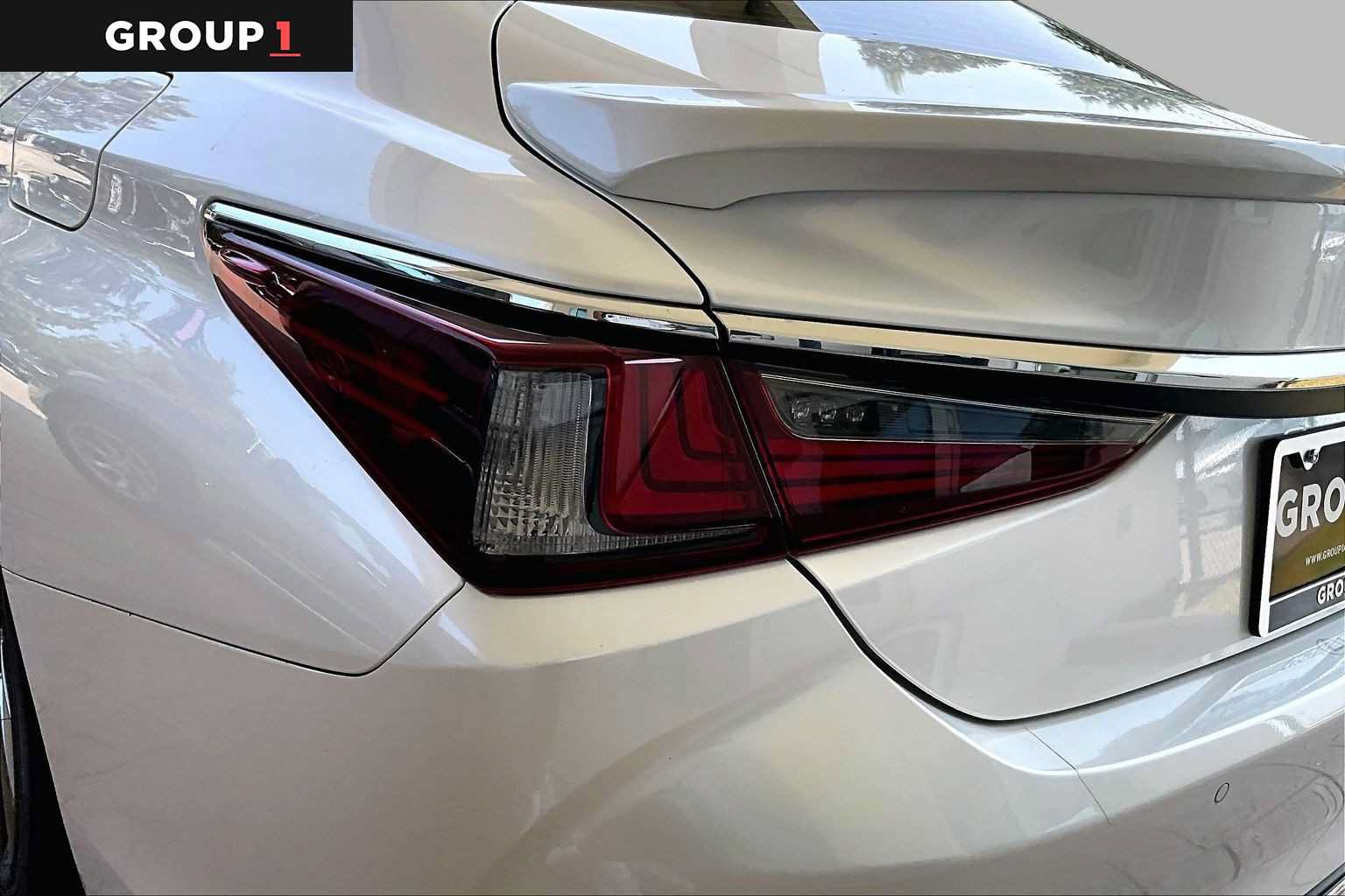 Certified 2024 Lexus ES 300h Ultra Luxury w/ Accessory Package (Z2) FWD image 26