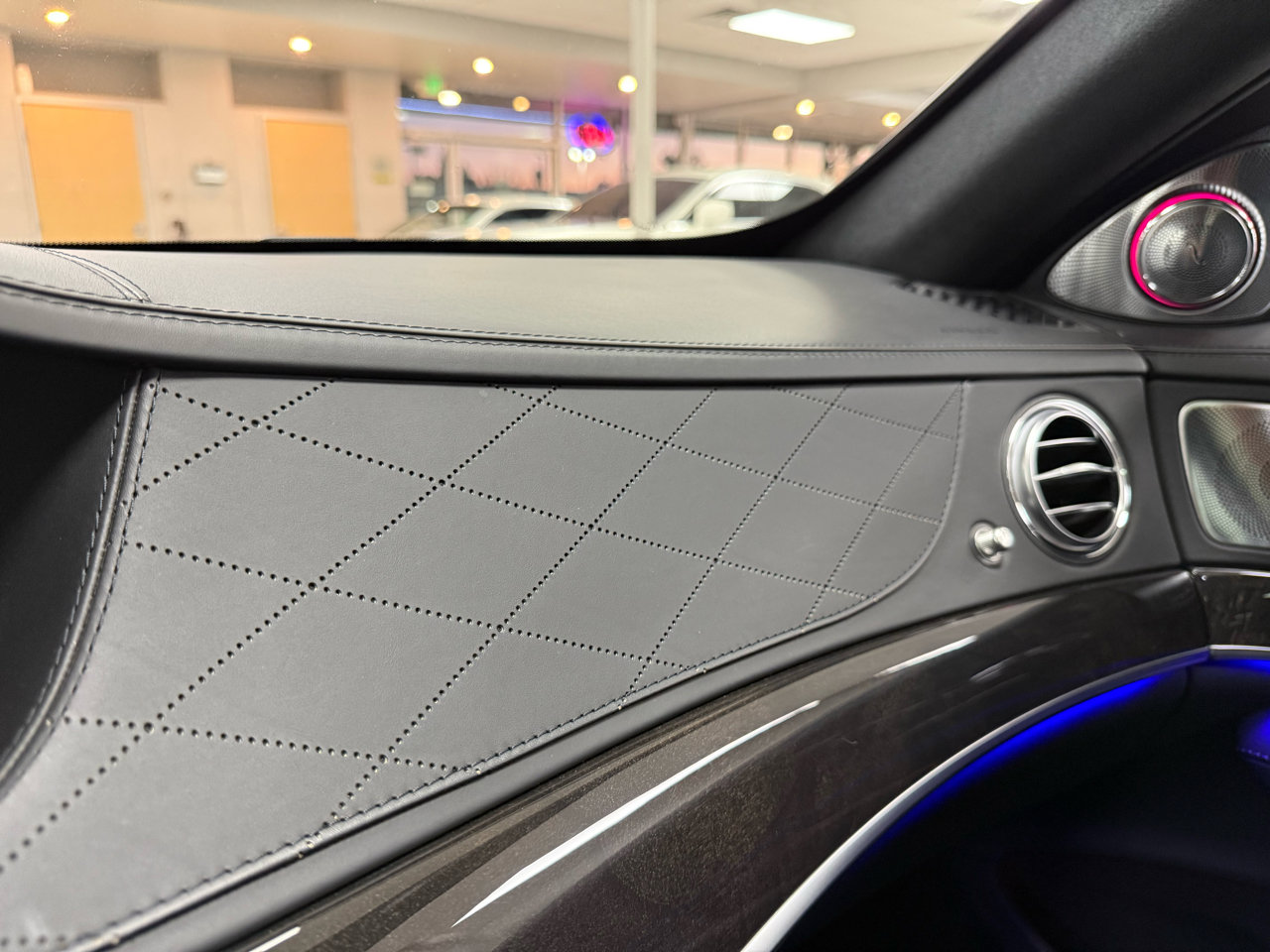 Used 2018 Mercedes-Benz S 63 AMG S 4MATIC Sedan image 32