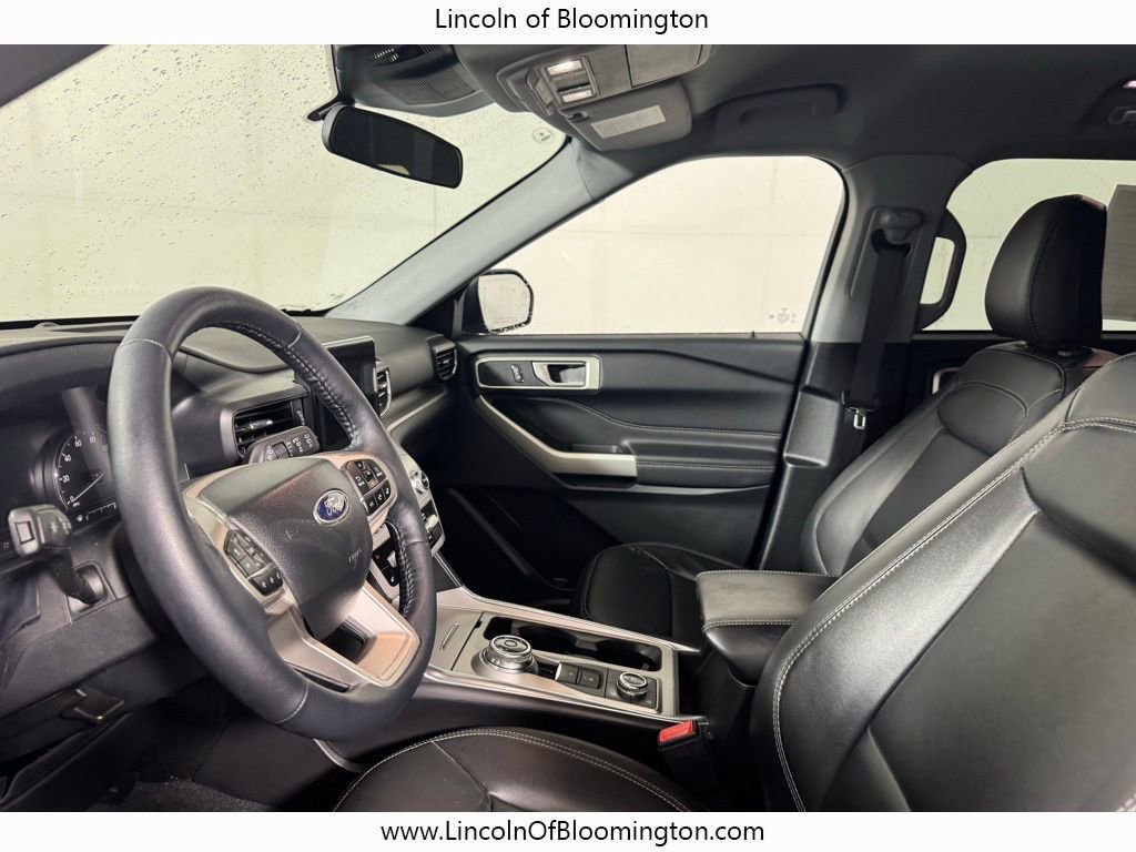 Used 2023 Ford Explorer XLT w/ Equipment Group 202A image 22