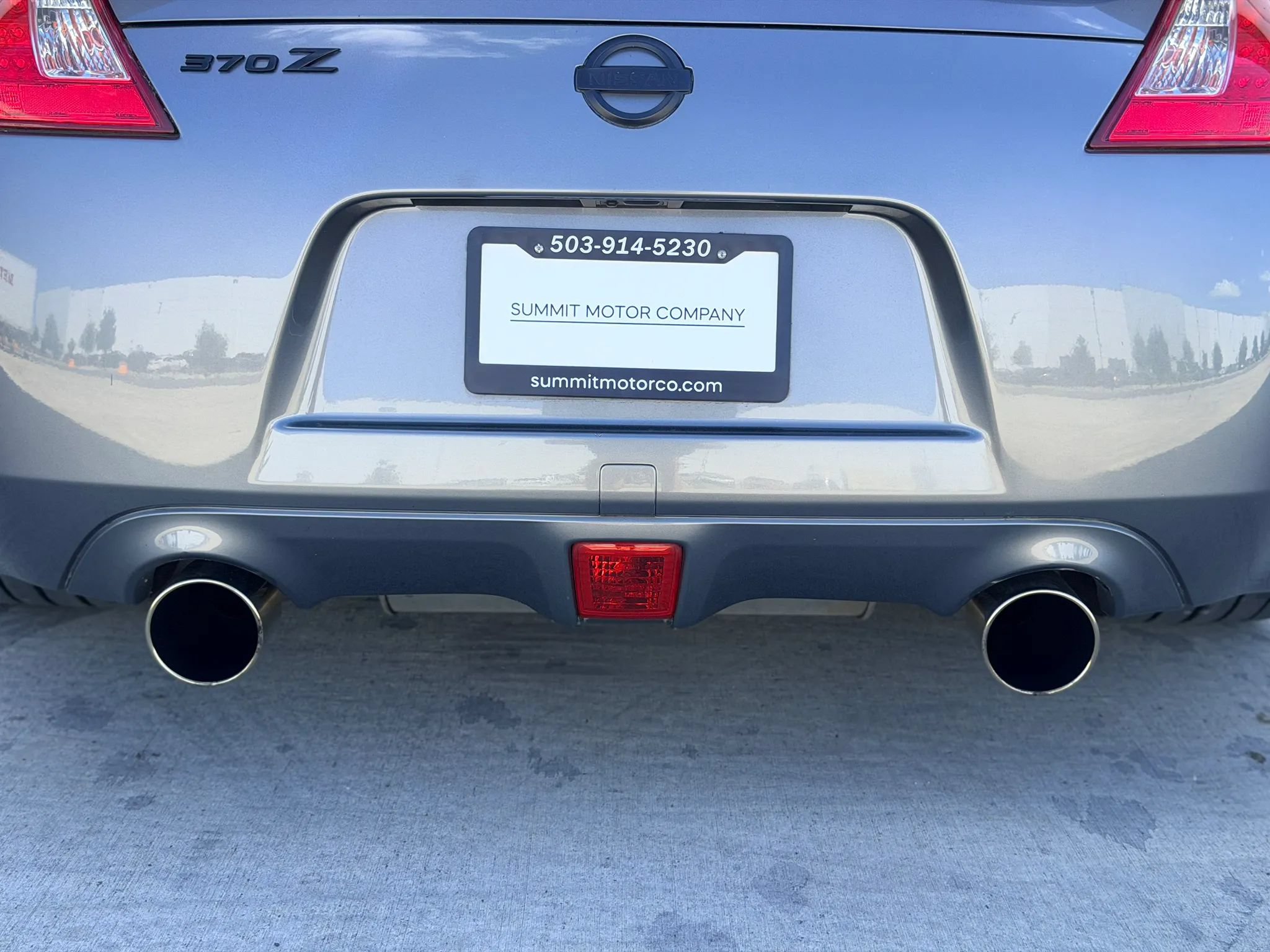Used 2011 Nissan 370Z Touring w/ Sport Pkg RWD image 26