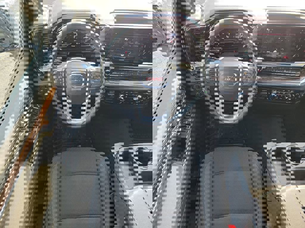 Used 2024 GMC Sierra 1500 SLE w/ Preferred Package image 12