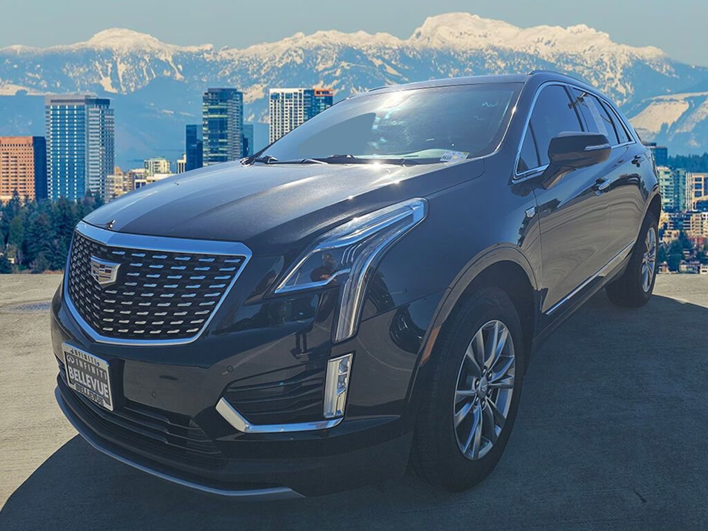 Used 2021 Cadillac XT5 Premium Luxury image 3