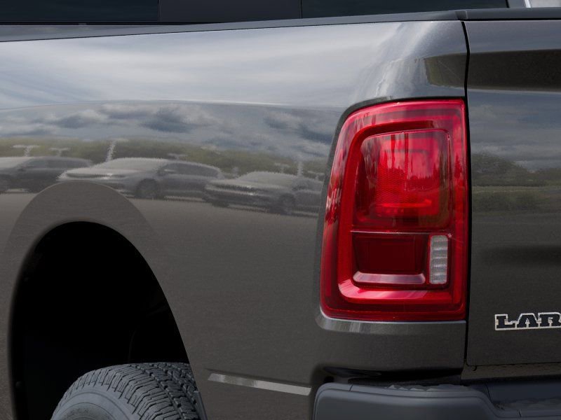New 2026 RAM 3500 Laramie AWD/4WD image 10