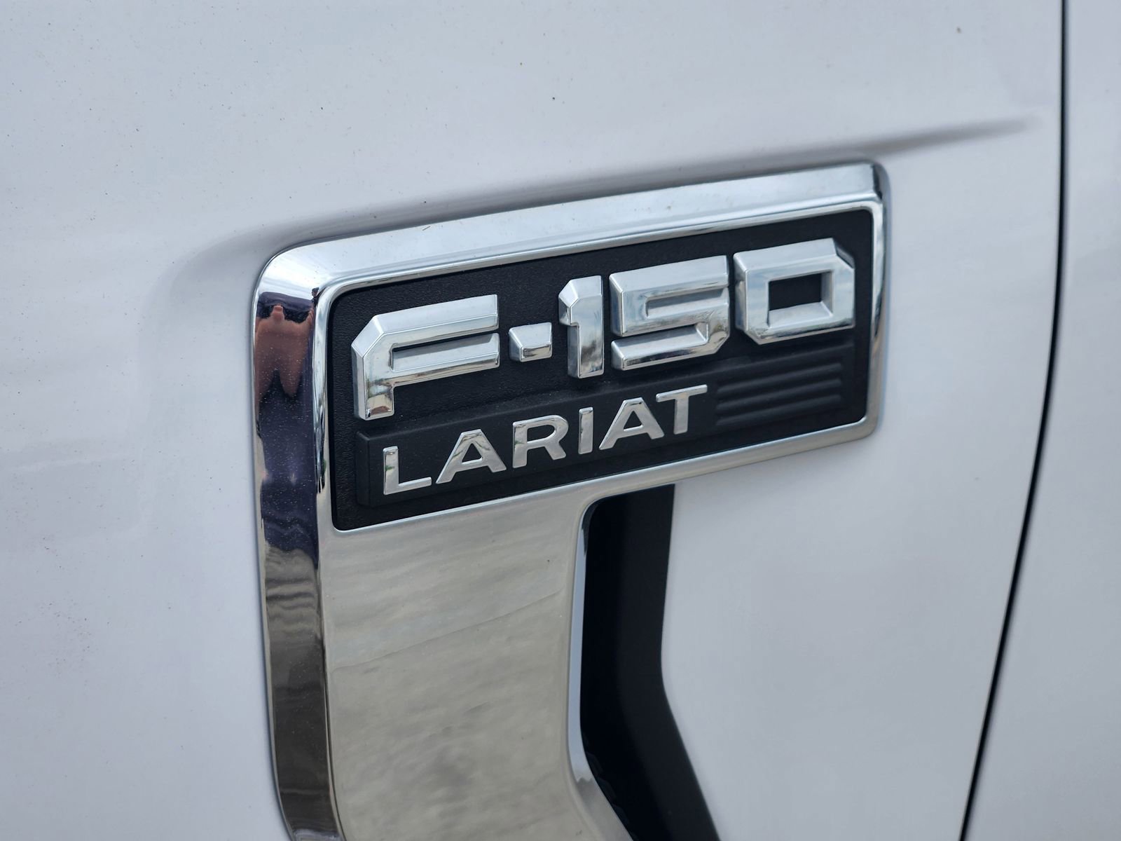 Used 2021 Ford F150 Lariat w/ Equipment Group 501A Mid image 13
