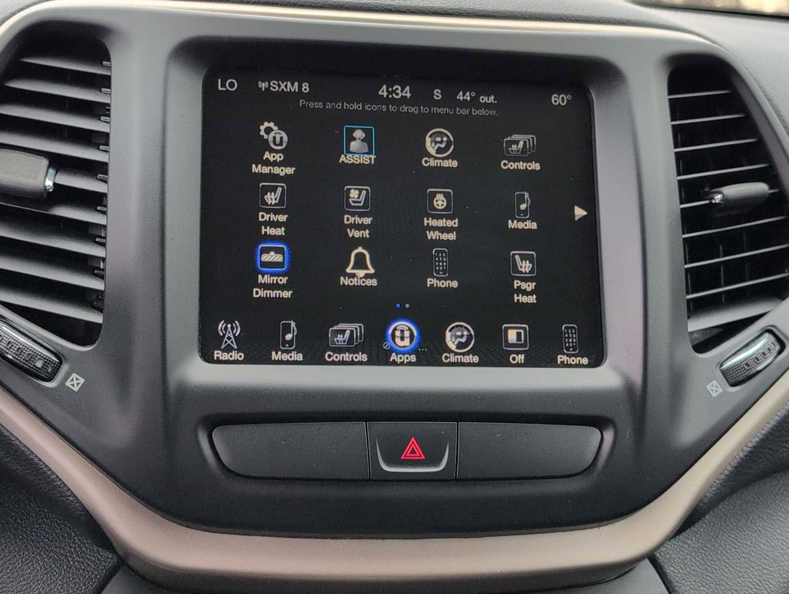 Used 2015 Jeep Cherokee Limited w/ Luxury Group image 28