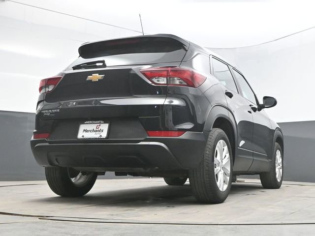 Used 2023 Chevrolet TrailBlazer LS FWD image 43