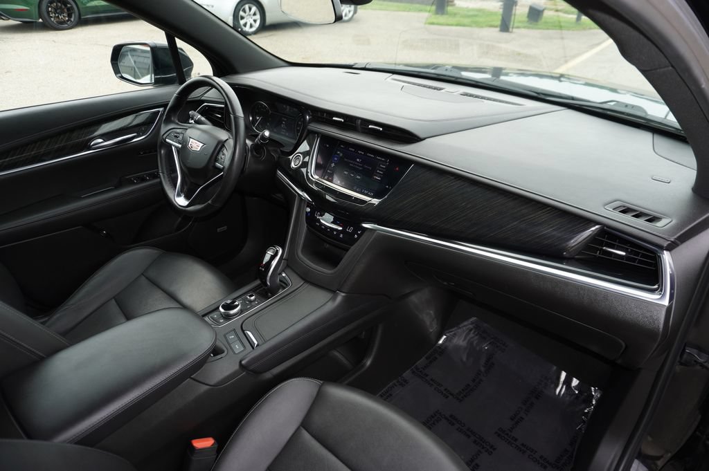 Used 2020 Cadillac XT6 Premium Luxury AWD/4WD image 30