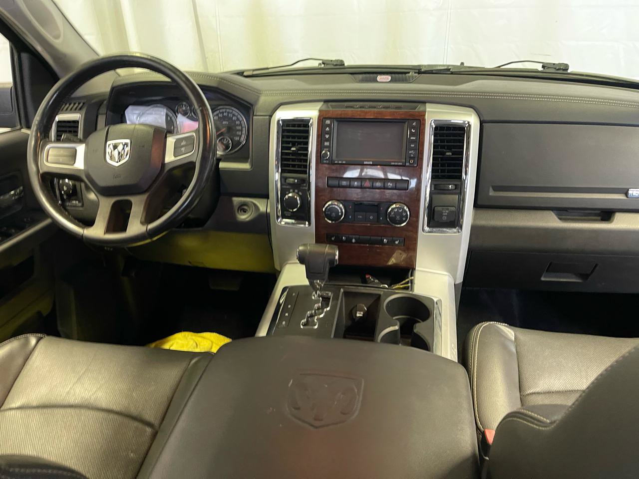 Used 2011 RAM 1500 Laramie AWD/4WD image 15