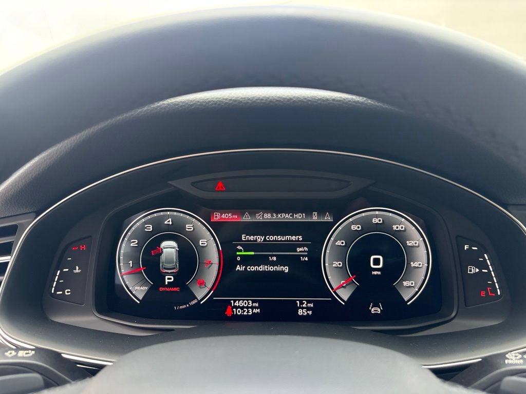 Used 2023 Audi Q8 Premium Plus AWD/4WD image 21