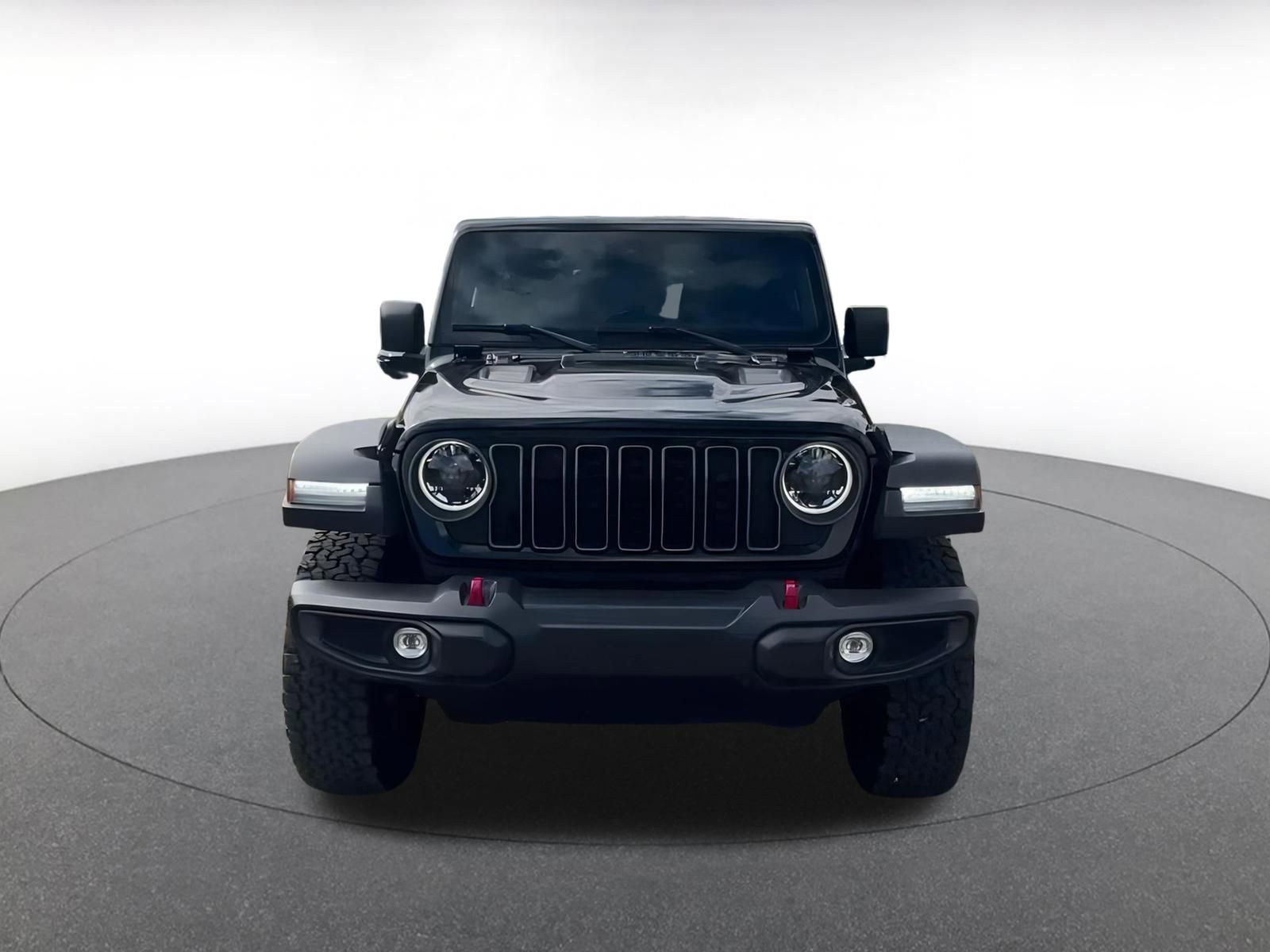 Used 2025 Jeep Wrangler Unlimited Rubicon image 3