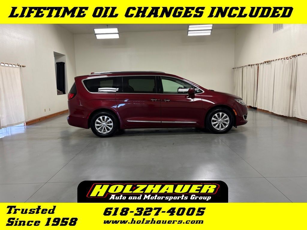 Used 2019 Chrysler Pacifica Touring-L