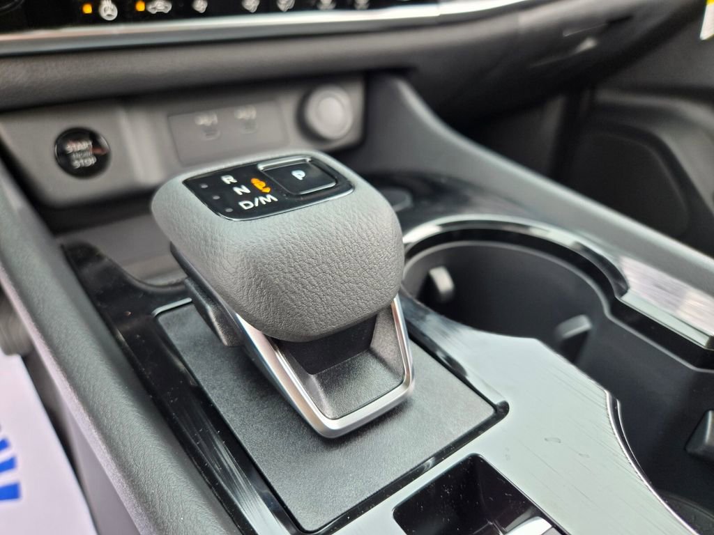 New 2026 Nissan Rogue SV image 8