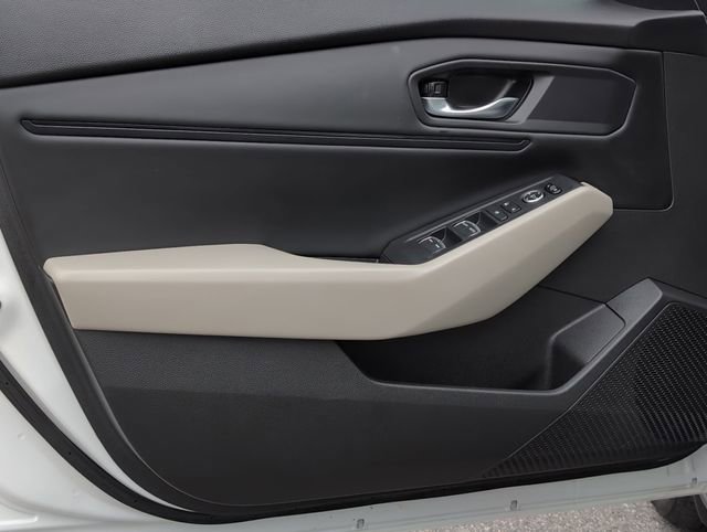 Used 2023 Honda Accord EX image 15