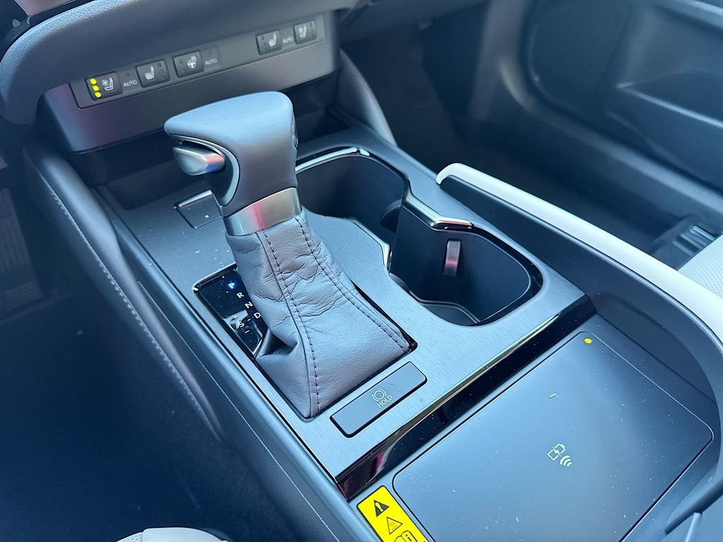 New 2025 Lexus ES 350 w/ Premium Package image 34