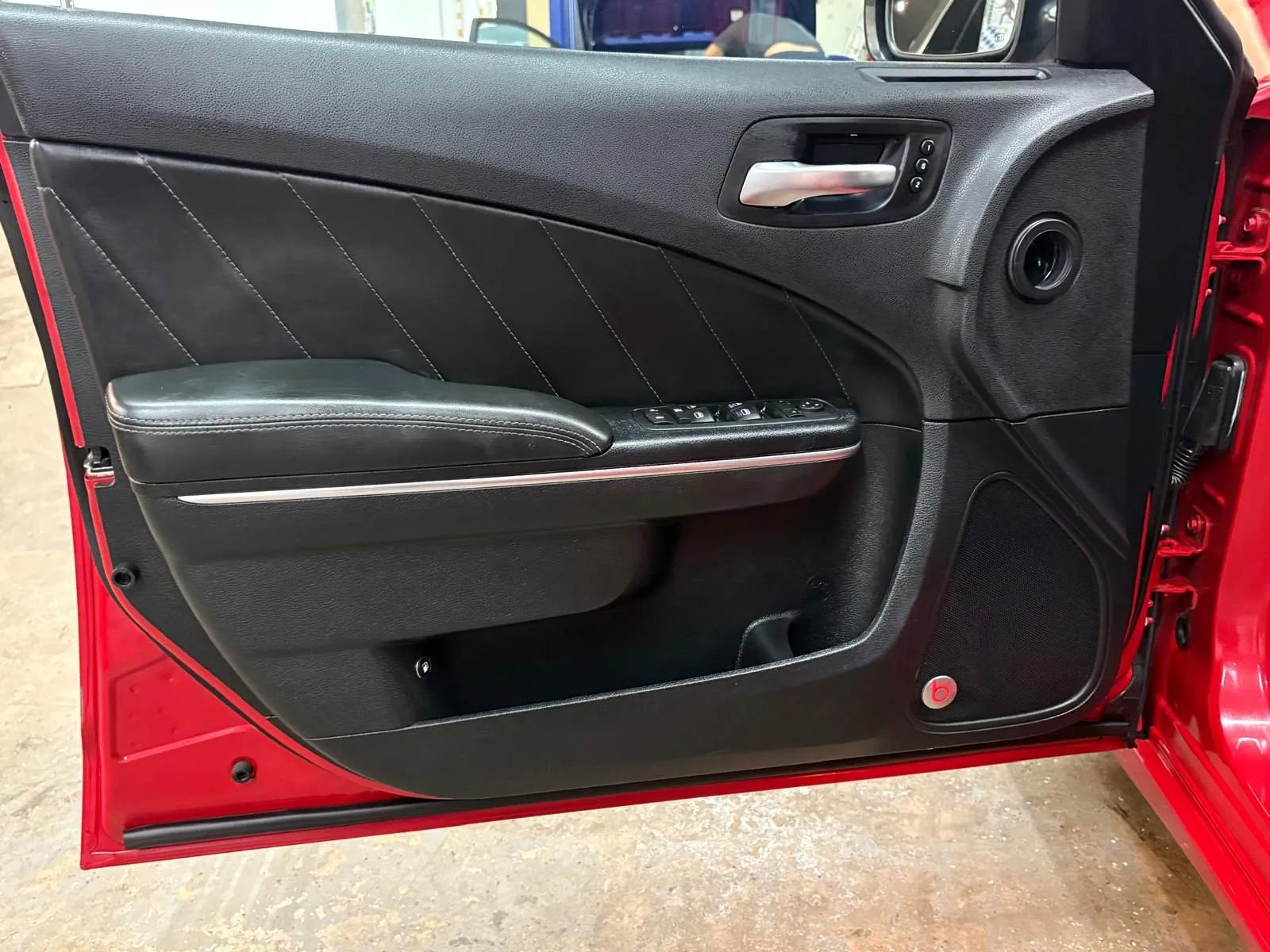 Used 2015 Dodge Charger R/T w/ Plus Group image 26