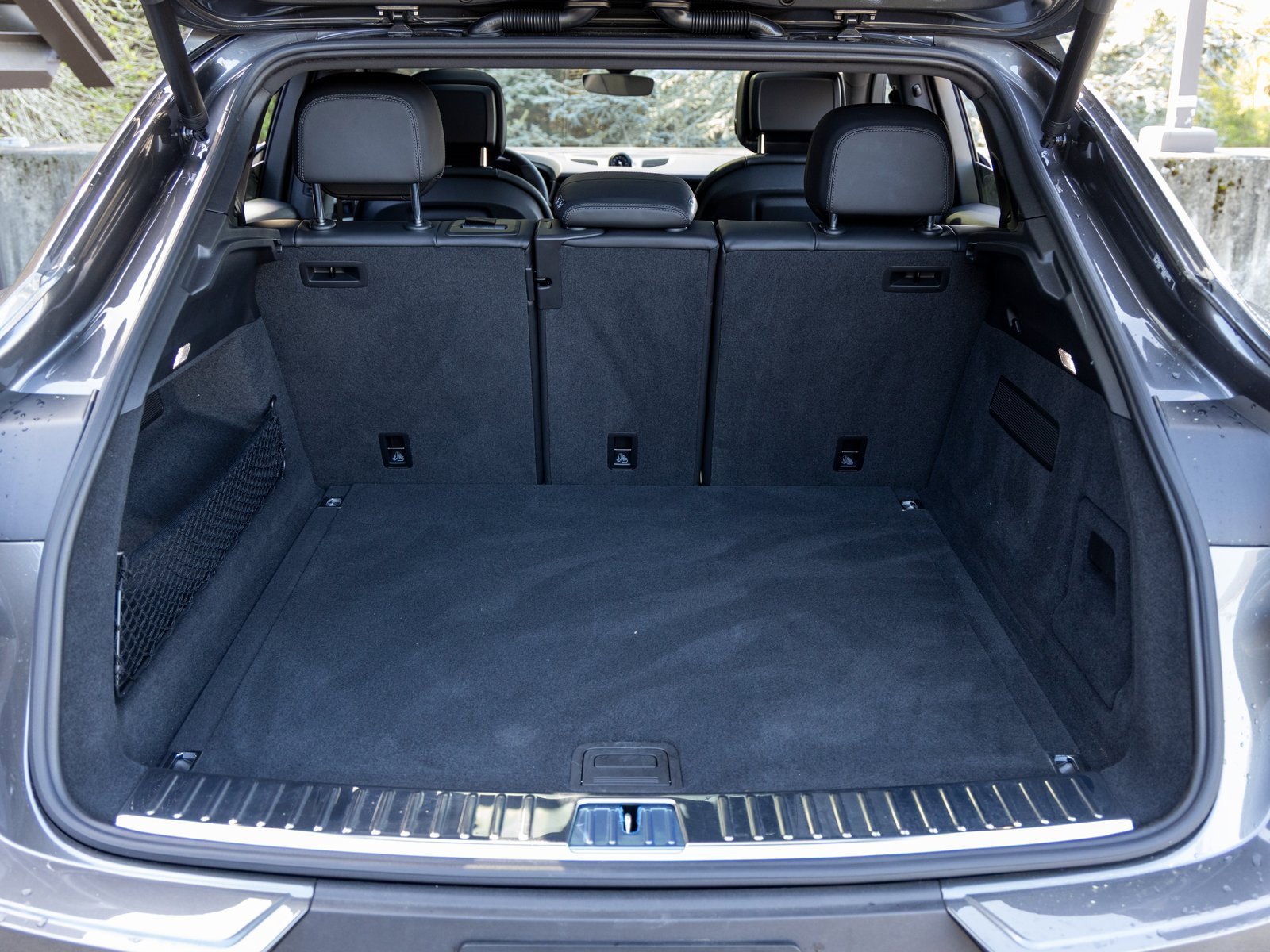 Certified 2025 Porsche Cayenne Coupe image 47