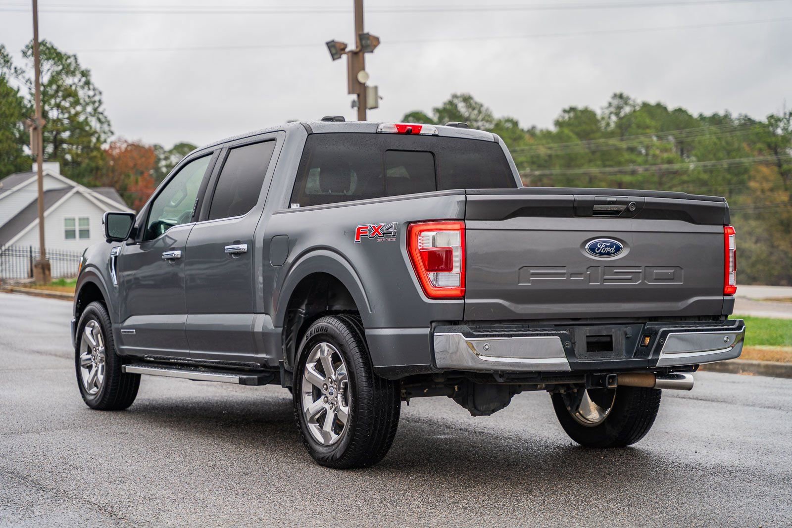 Used 2022 Ford F150 Lariat image 5