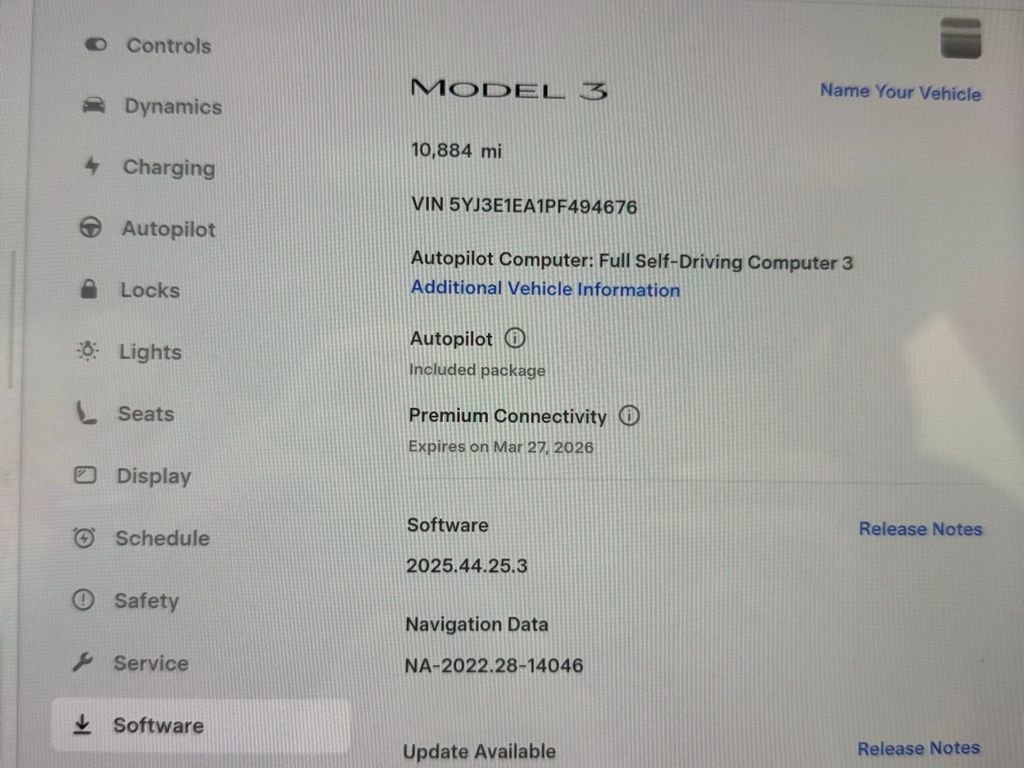 Used 2023 Tesla Model 3 Standard Range image 19