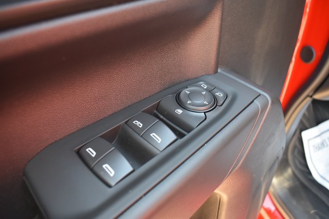 New 2026 Chevrolet Silverado 1500 Custom Trail Boss w/ LPO, Dark Essentials Package AWD/4WD image 16