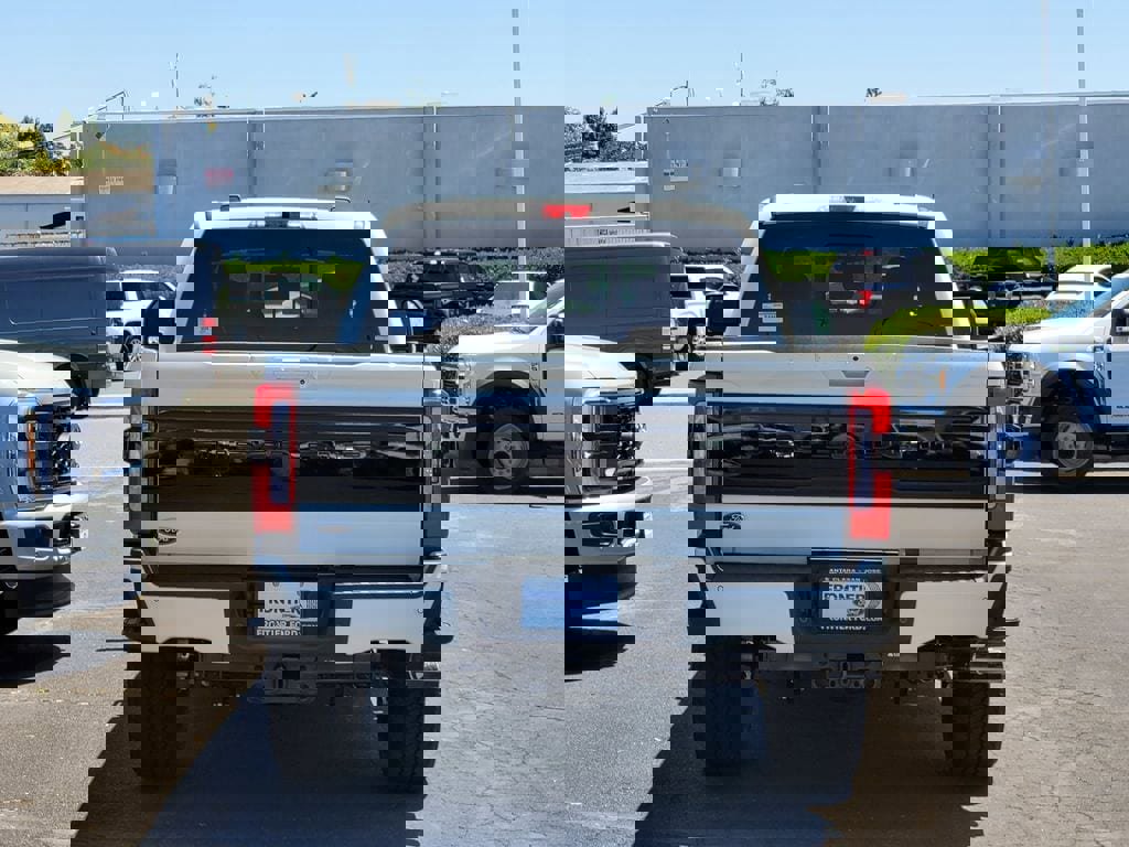 New 2025 Ford F350 Platinum image 30