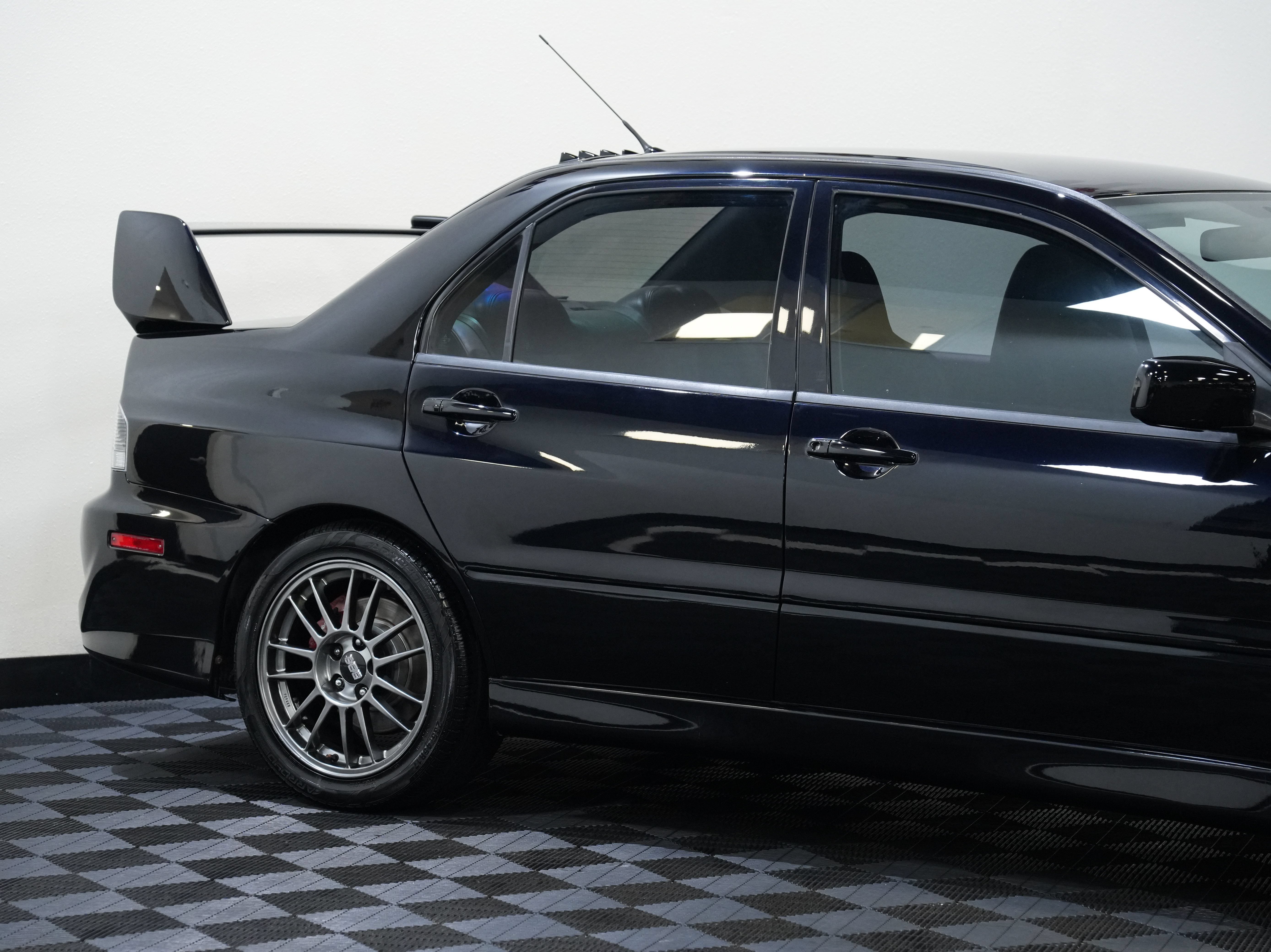 Used 2006 Mitsubishi Lancer Evolution MR AWD/4WD image 13