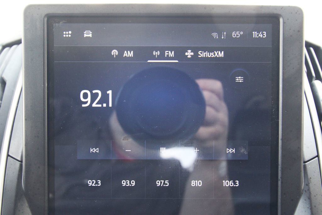 Used 2024 Ford Edge SEL image 30