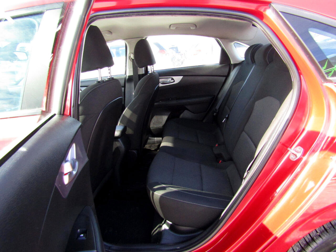 Used 2022 Kia Forte LXS image 19