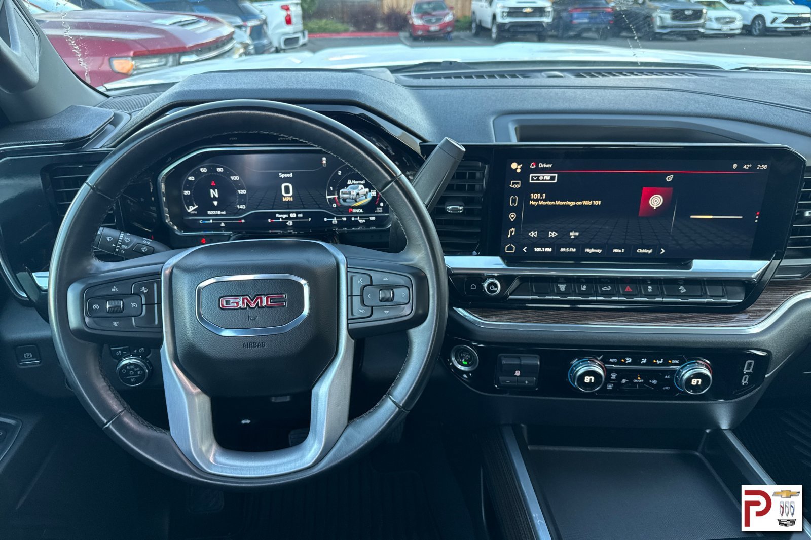 Certified 2024 GMC Sierra 3500 SLE w/ Preferred Package AWD/4WD image 17