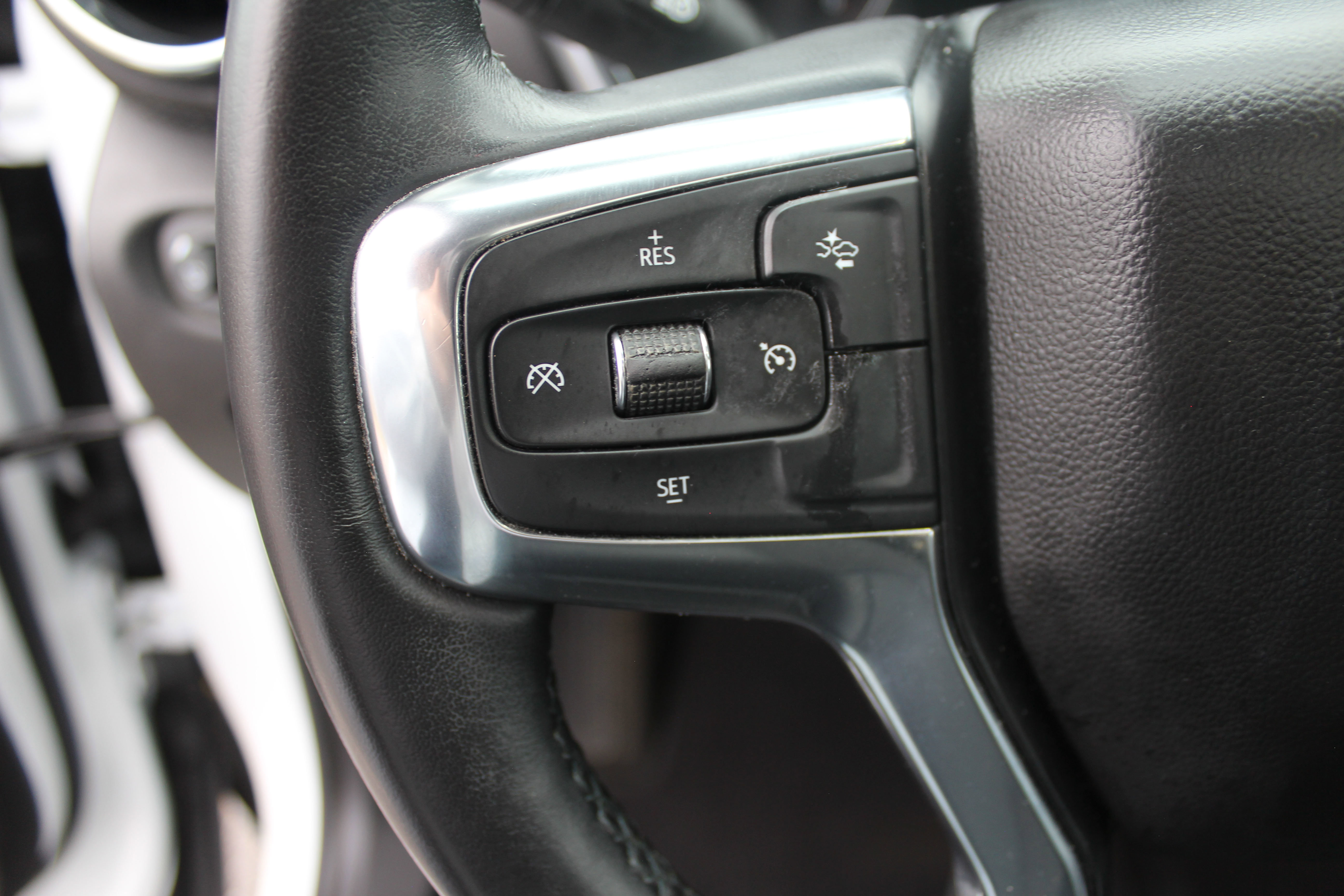 Used 2022 Chevrolet Blazer LT image 26