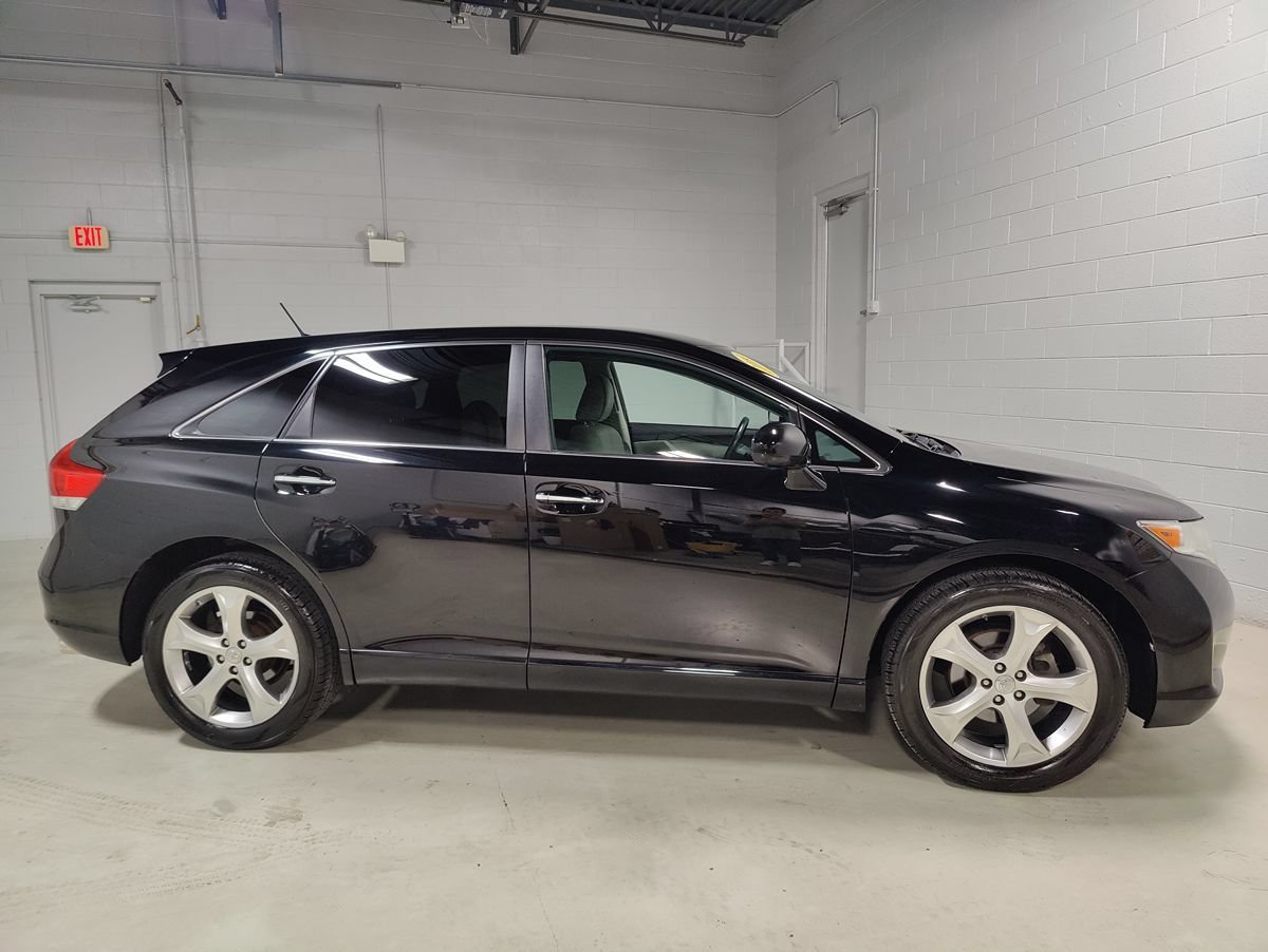 Used 2009 Toyota Venza w/ Comfort Pkg FWD image 5