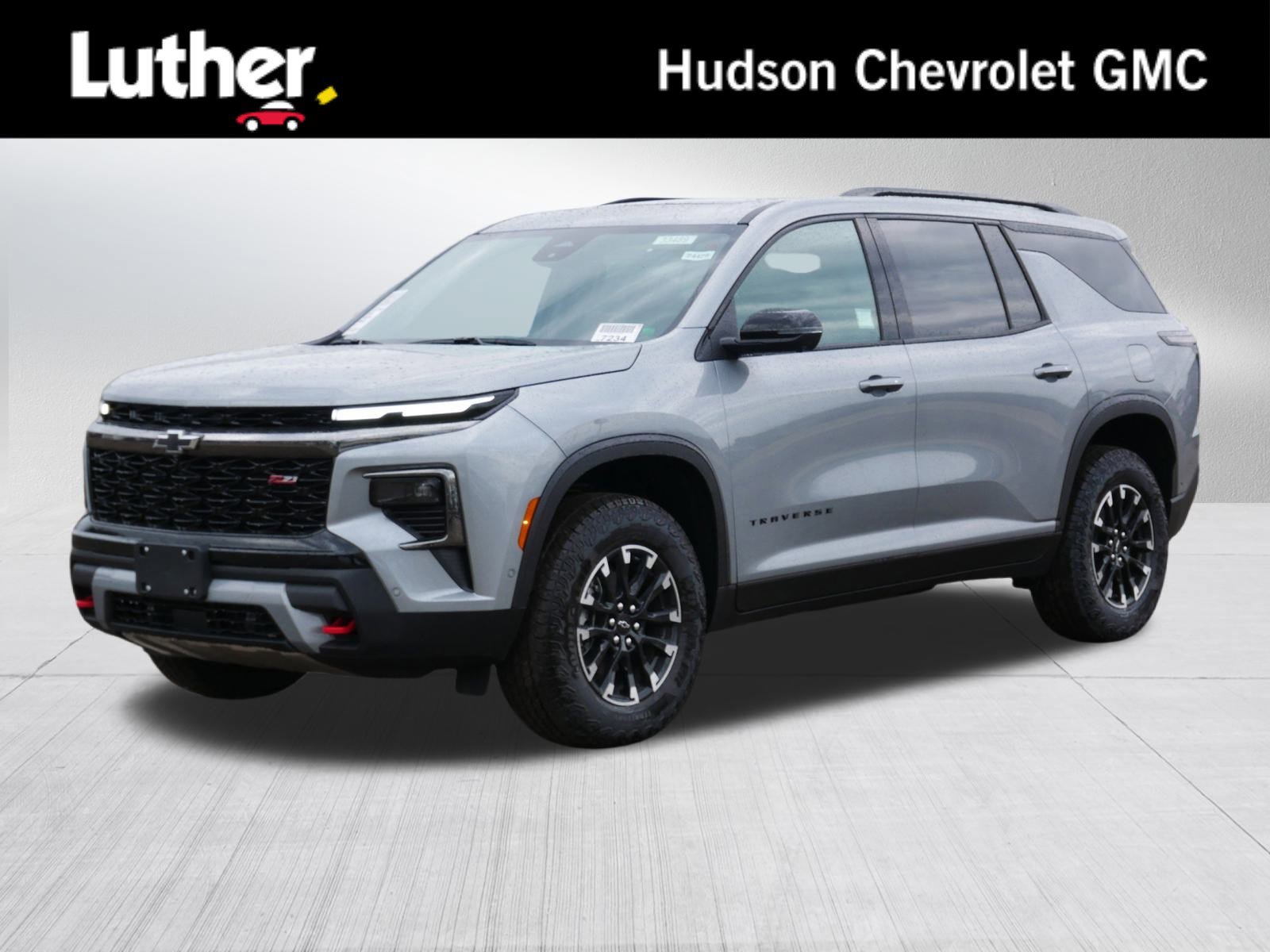 New 2026 Chevrolet Traverse Z71 w/ Enhanced Driving Package image 1
