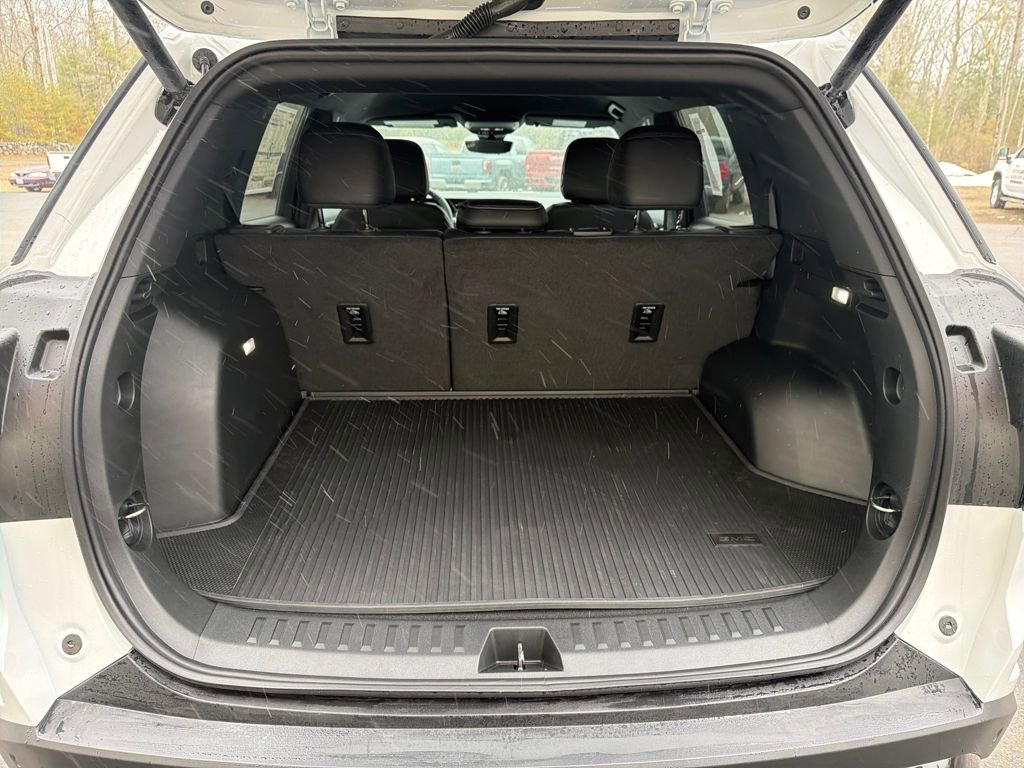 New 2026 GMC Terrain Elevation w/ Elevation Premium Package image 19