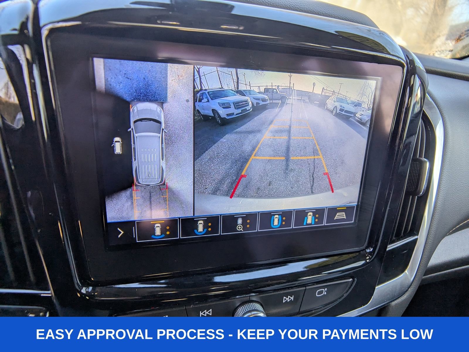 Used 2020 Chevrolet Traverse LT w/ LT Premium Package image 29