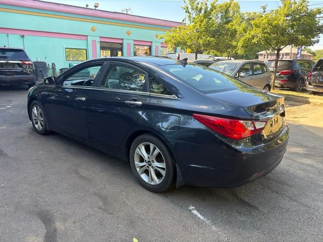 Used 2012 Hyundai Sonata Limited FWD image 4