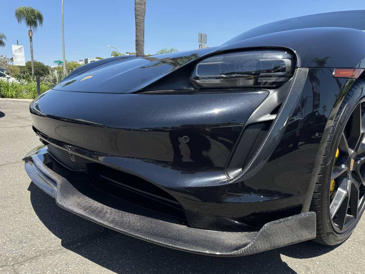 Used 2021 Porsche Taycan RWD image 15