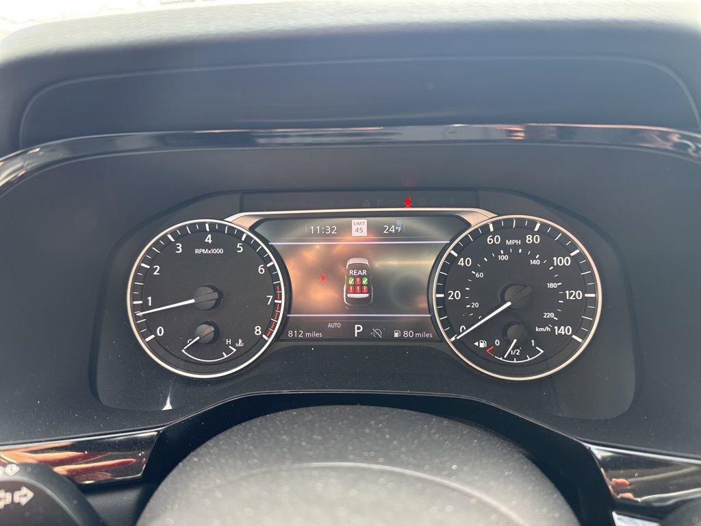 Used 2025 Nissan Pathfinder SL w/ Cargo Package image 32