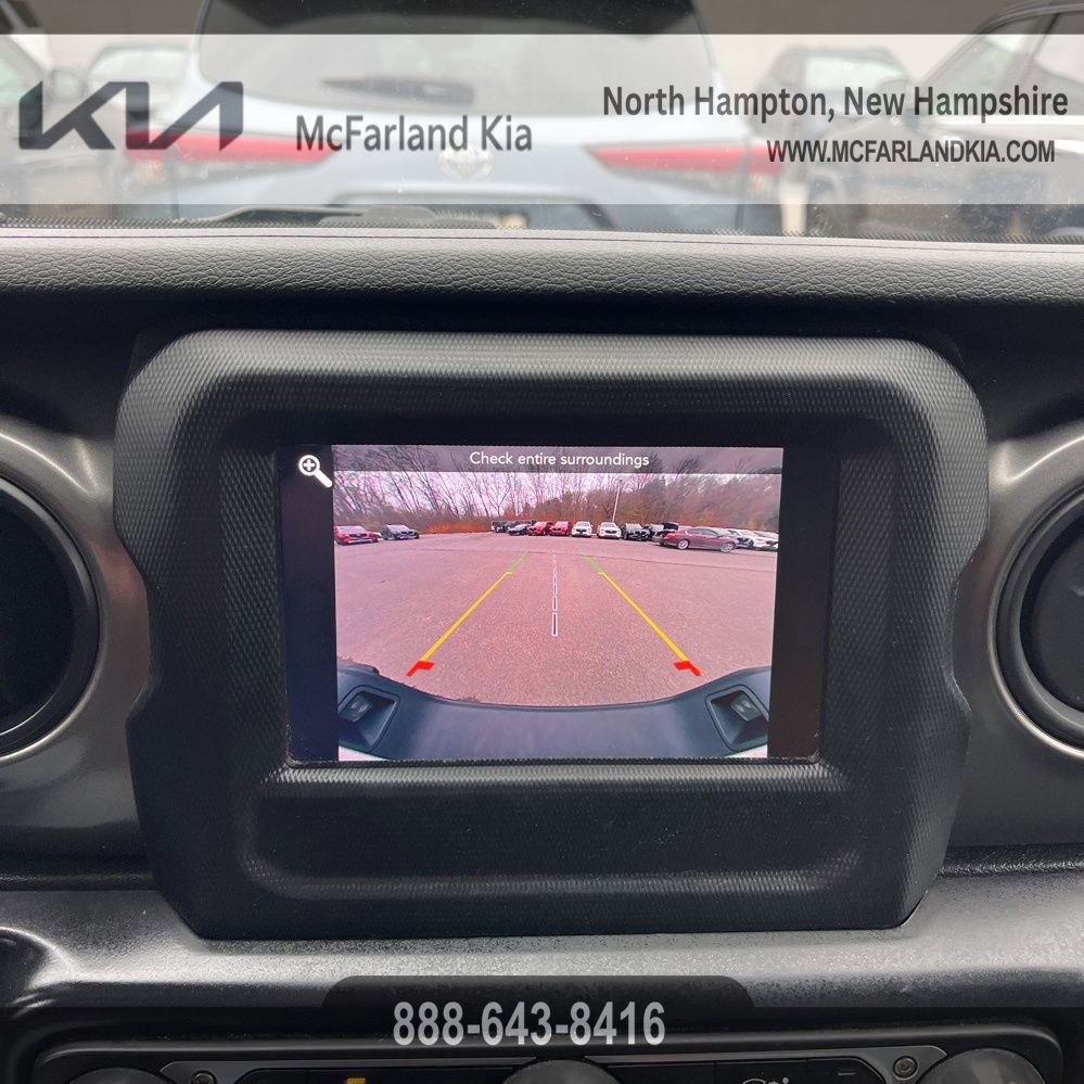 Used 2021 Jeep Gladiator Willys image 50