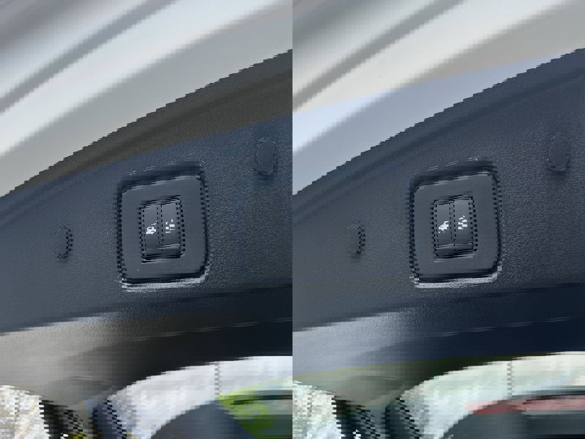 New 2026 Nissan Pathfinder Platinum image 24