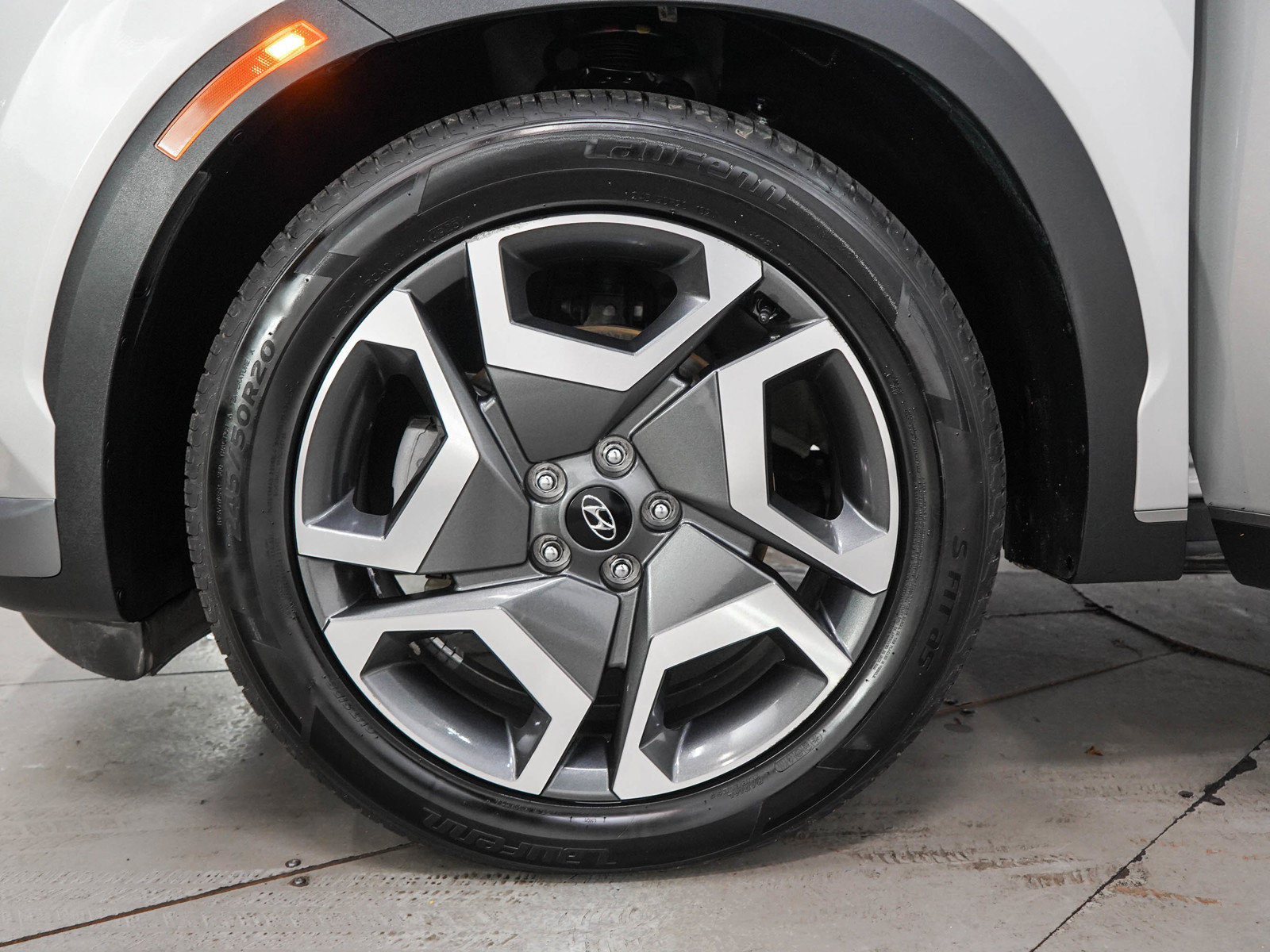 Used 2025 Hyundai Palisade Limited AWD/4WD image 33