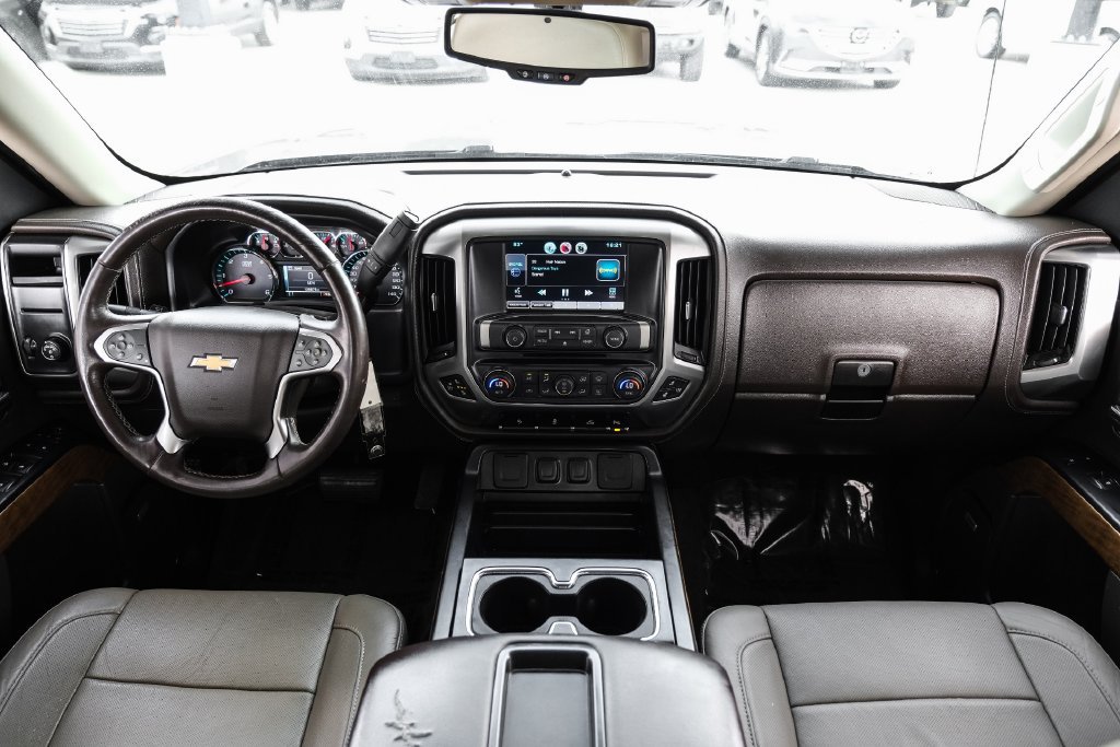 Used 2015 Chevrolet Silverado 1500 LTZ w/ LTZ Plus Package RWD image 10