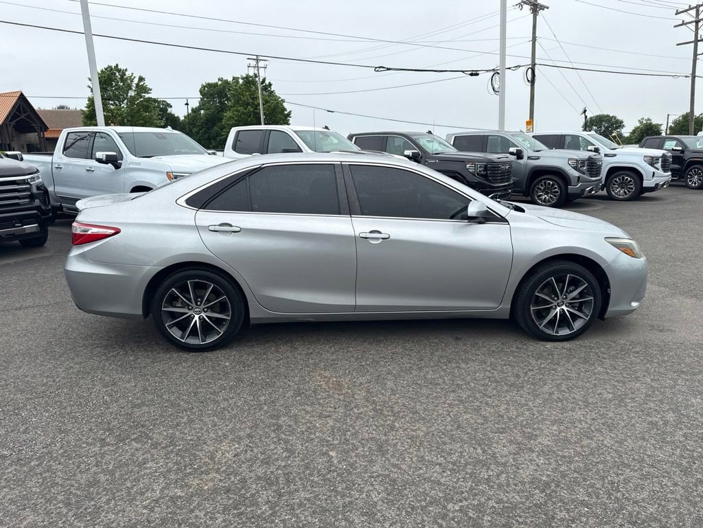 Used 2016 Toyota Camry XSE FWD image 6