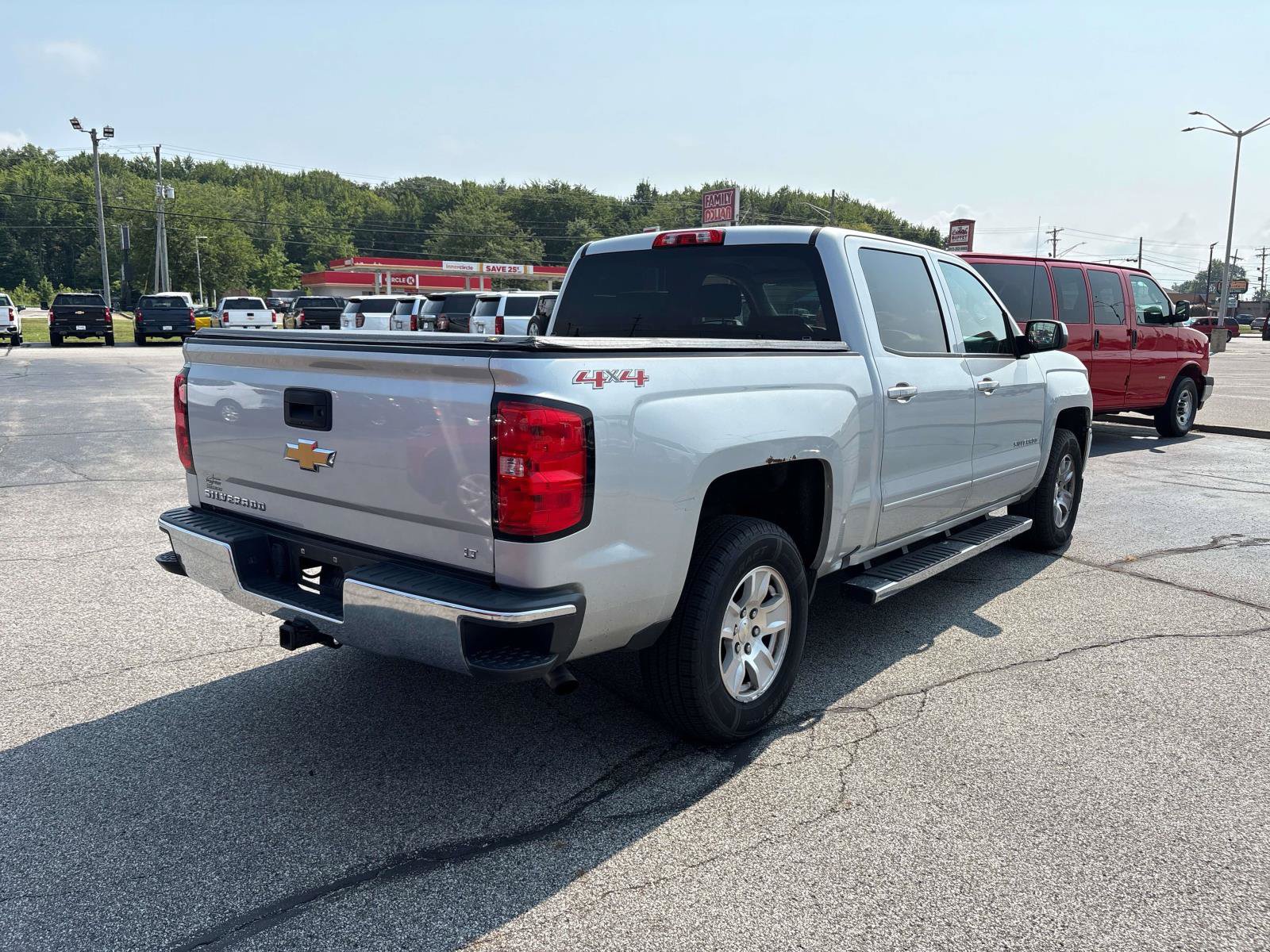 Used 2016 Chevrolet Silverado 1500 LT w/ All Star Edition AWD/4WD image 4