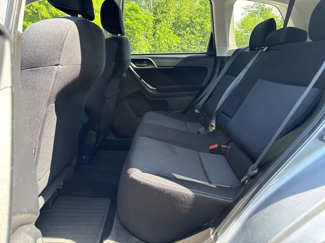 Used 2015 Subaru Forester 2.5i Premium w/ All-Weather Package AWD/4WD image 17