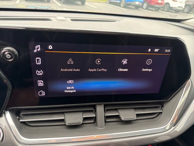 Used 2024 Chevrolet Trax ACTIV w/ Sunroof Package FWD image 21