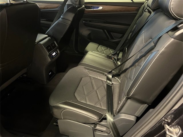 Certified 2024 Volkswagen Atlas SE image 16