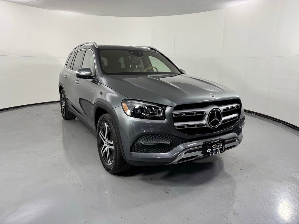 Used 2021 Mercedes-Benz GLS 450 4MATIC image 3