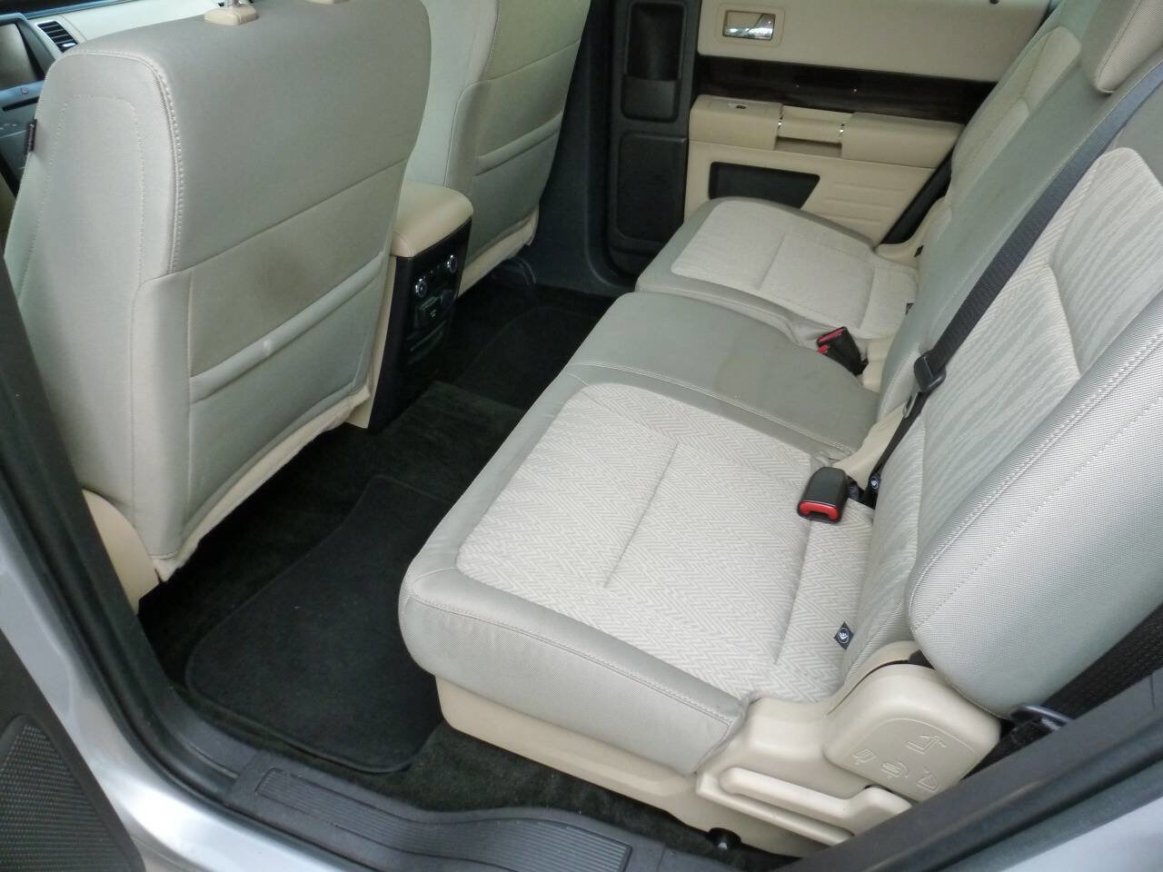 Used 2013 Ford Flex SEL image 10