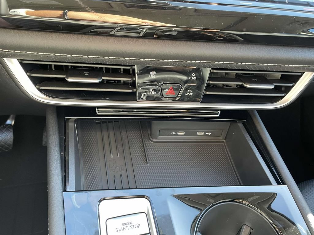 New 2026 Volkswagen Atlas SE FWD image 23