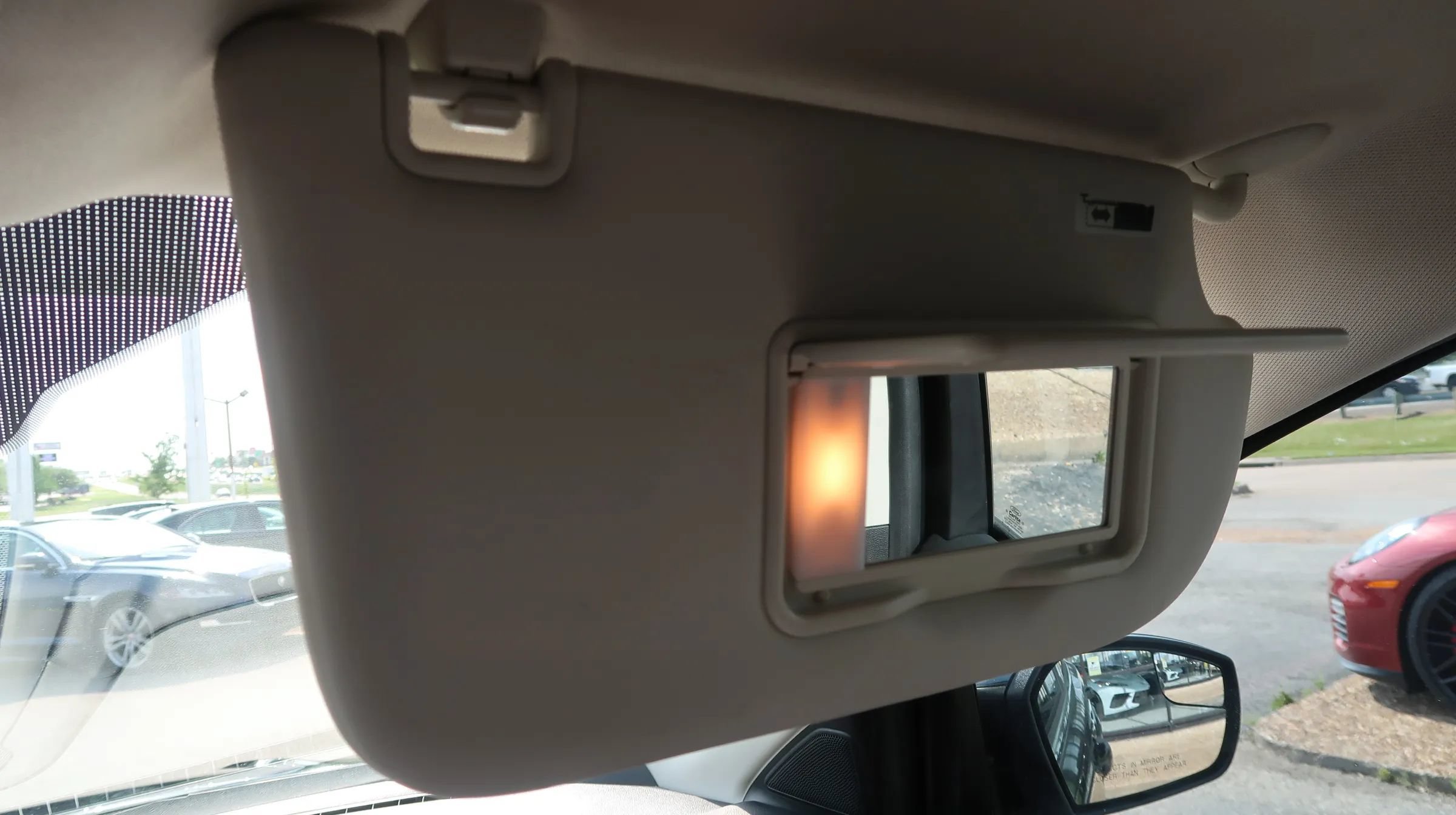 Used 2019 Ford Escape SE FWD image 37
