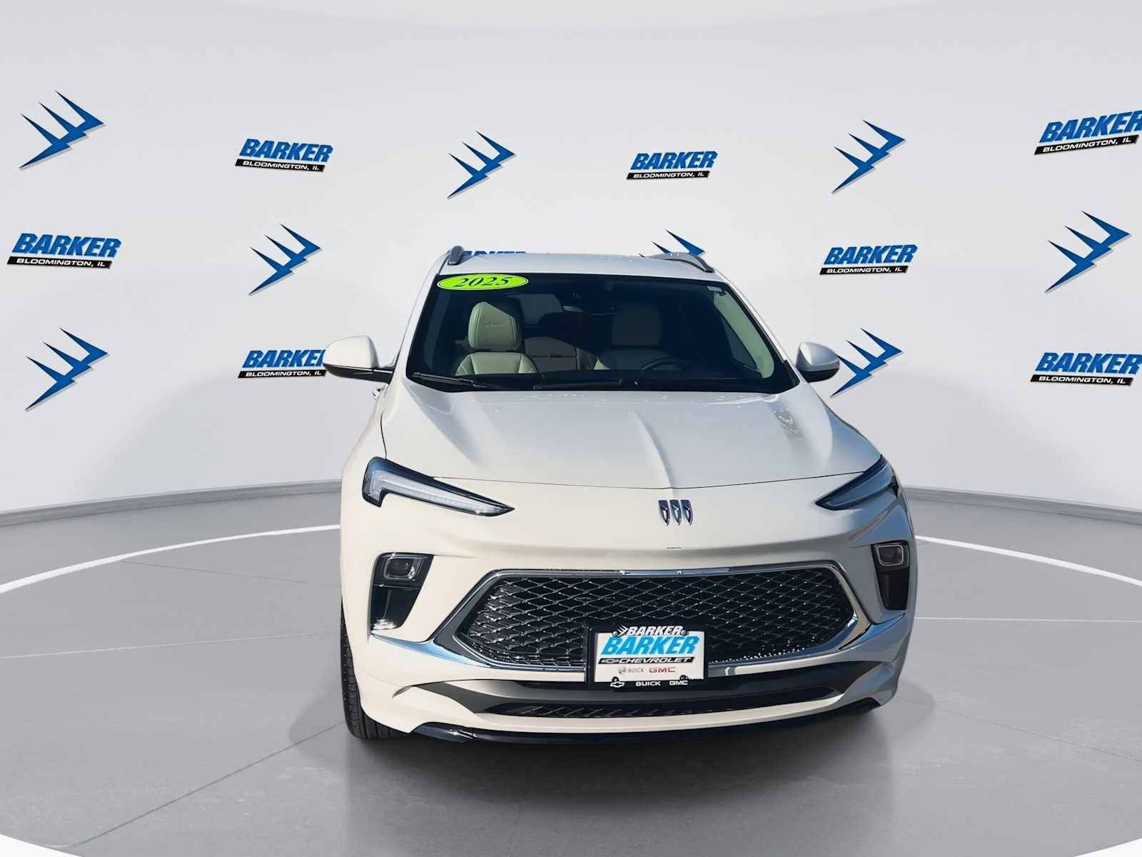 Used 2025 Buick Encore GX Avenir w/ Avenir Convenience Package image 3